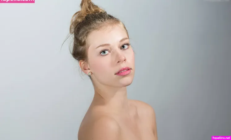 Viktoria Sonntag OnlyFans Thumbnail #9ebrg9L4UC