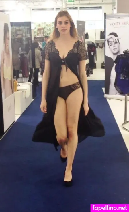 Viktoria Sonntag OnlyFans Thumbnail #TDniPp2kJW