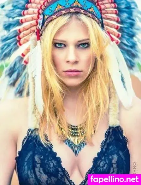 Viktoria Sonntag OnlyFans Thumbnail #e9NXH5tjho