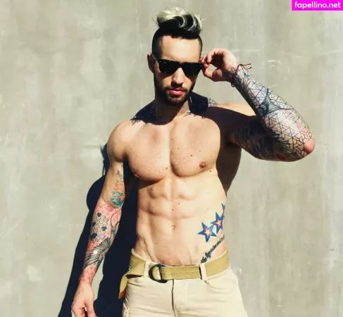 Viktoronee OnlyFans Thumbnail #OyH1kBCsJW