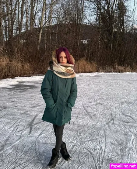 Vikyvegas OnlyFans Thumbnail #h21eufQ4py