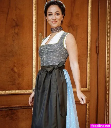 Vildan Cirpan OnlyFans Thumbnail #fJ5Y4HbtaX