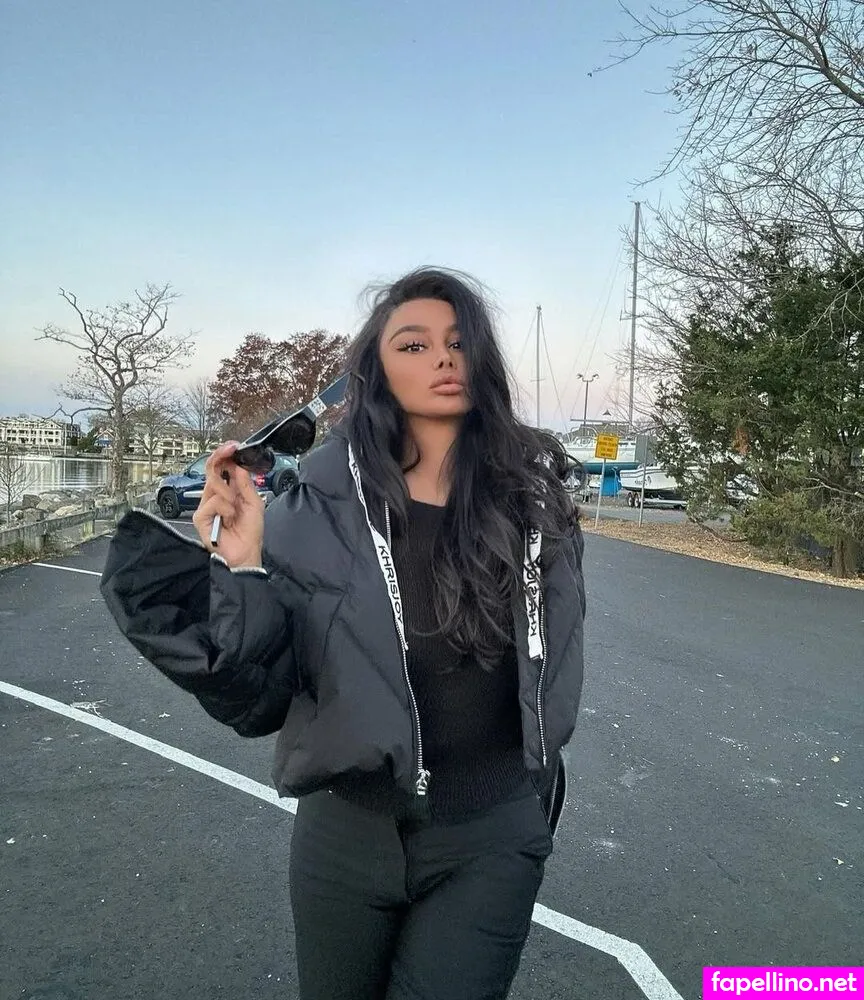 vildanezeneli Nude Leaked OnlyFans Photo #ATpV7uSRyI