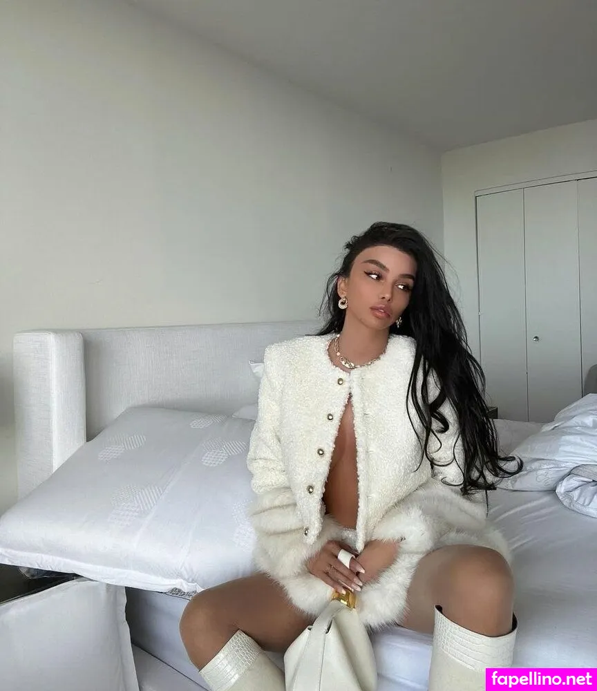 vildanezeneli Nude Leaked OnlyFans Photo #ifUrRwTXDE