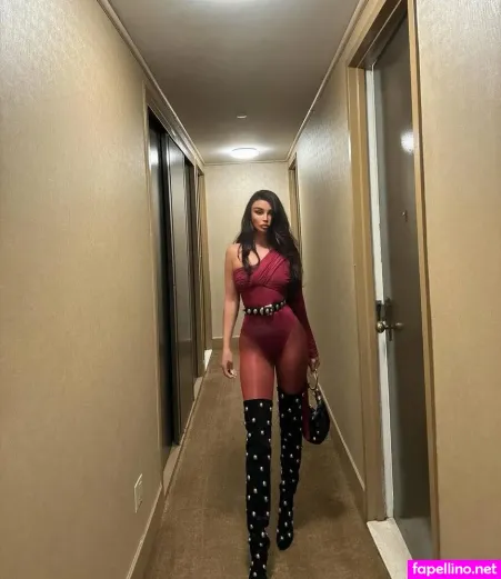 Vildane OnlyFans Thumbnail #wOsVv4WVxZ