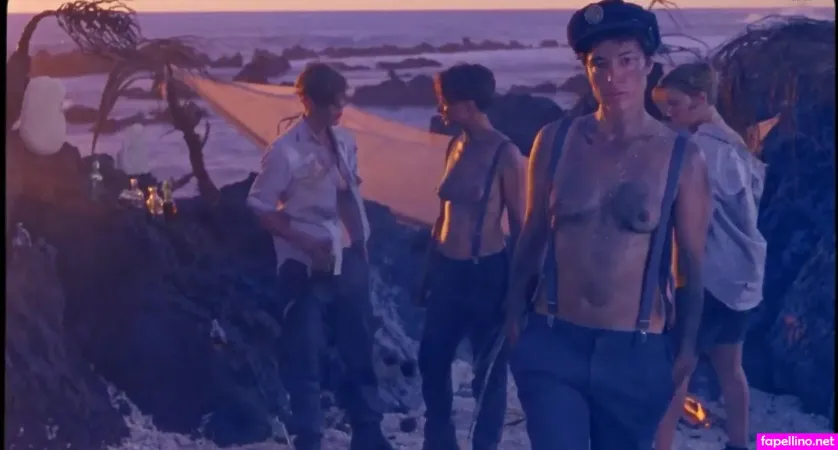 Vimala Pons OnlyFans Thumbnail #NvNN3Z53iy