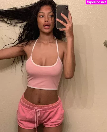 Vinetria OnlyFans Thumbnail #8FHAlGvRzL