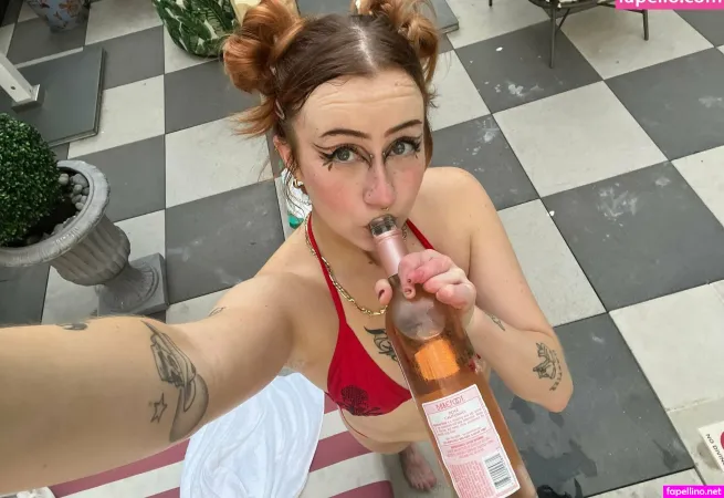 Vinnyballerina OnlyFans Thumbnail #QXkG3flmpn