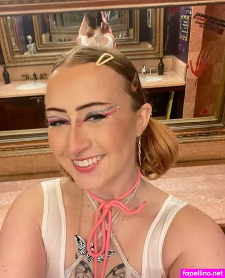 Vinnyballerina OnlyFans Thumbnail #xHIse9RN2L