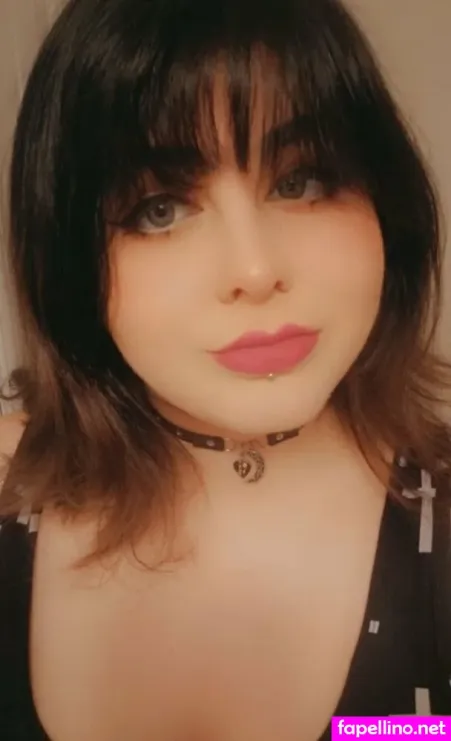 Vinsm0ke OnlyFans Thumbnail #Hpvmtj3xFM