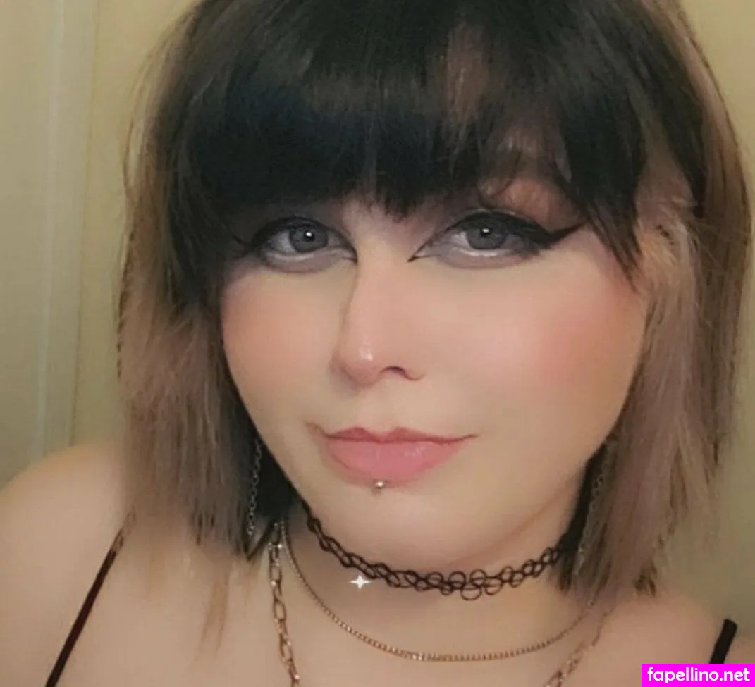 vinsm0ke, vinsm0ke__ Nude Leaked OnlyFans Photo #tMUcvQI3ns