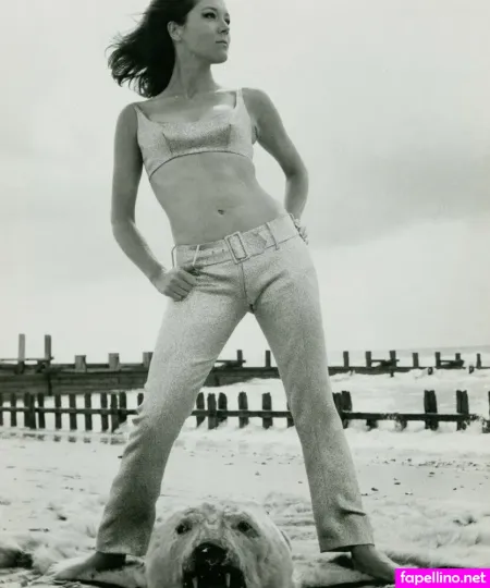 Vintage Sexy Celebs OnlyFans Thumbnail #EZGXN6QPZN