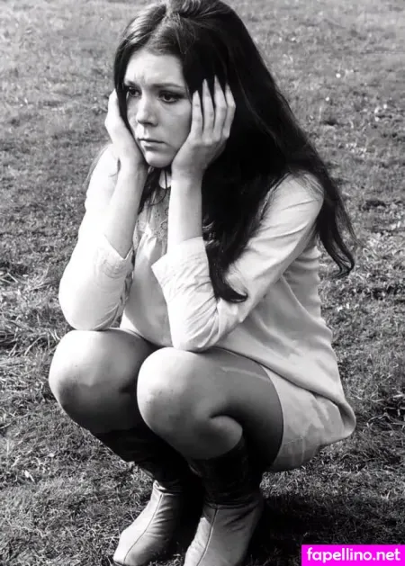 Vintage Sexy Celebs OnlyFans Thumbnail #JXsKqCIkeu