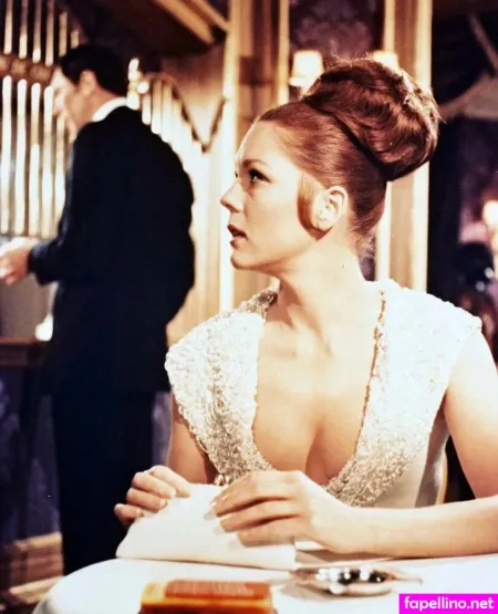 Vintage Sexy Celebs OnlyFans Thumbnail #goZ4D6nPAh