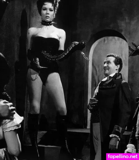 Vintage Sexy Celebs OnlyFans Thumbnail #qNlfnLl8mI