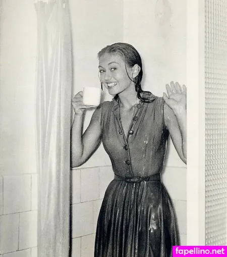 Vintage Sexy Celebs OnlyFans Thumbnail #wUopSBU5uu