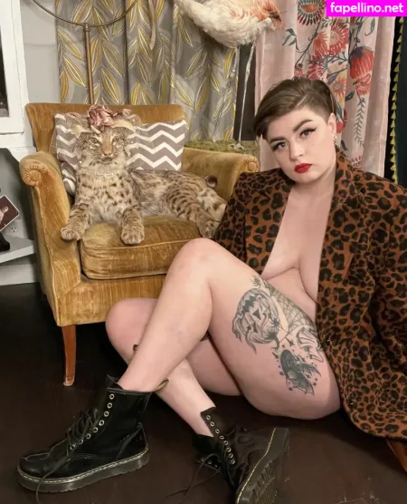 Vintage Vogue OnlyFans Thumbnail #OCWo0Ob2mG
