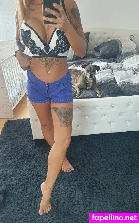Vinted Ebay OnlyFans Thumbnail #oivzw3Z9mi