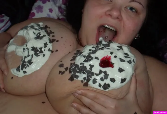 Viola Tittenfee 1 OnlyFans Thumbnail #KEa3Q2tod5