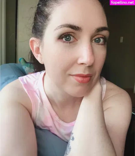 Viola Volta OnlyFans Thumbnail #XMysWNIJkA