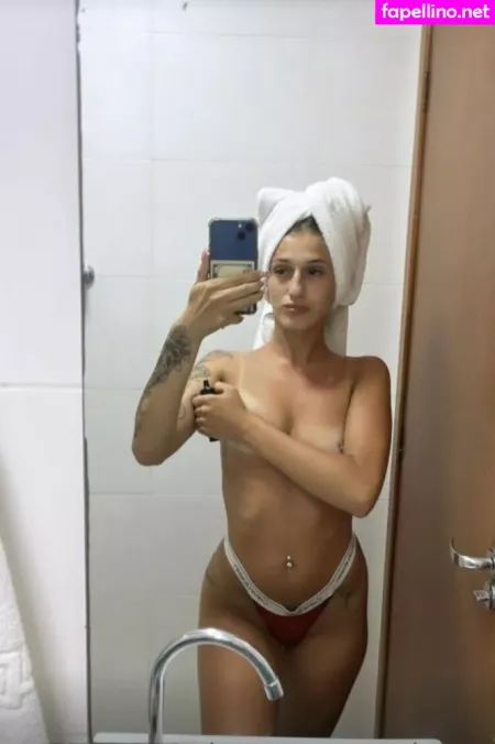 Viola1 OnlyFans Thumbnail #3ntA7h98qu
