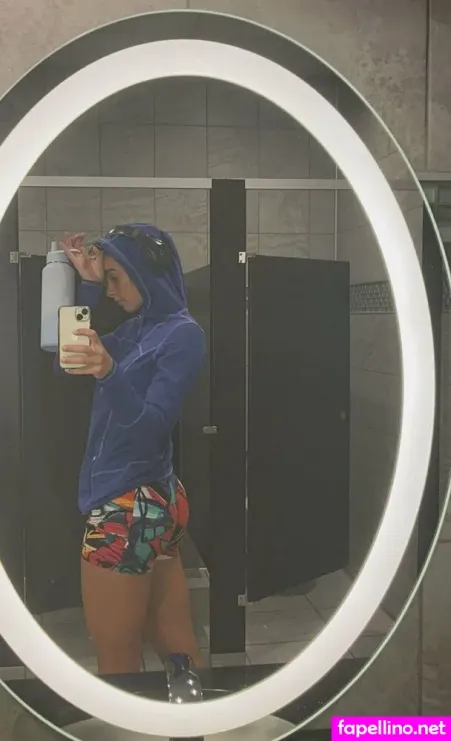 Violaversace OnlyFans Thumbnail #b112yEnjR7