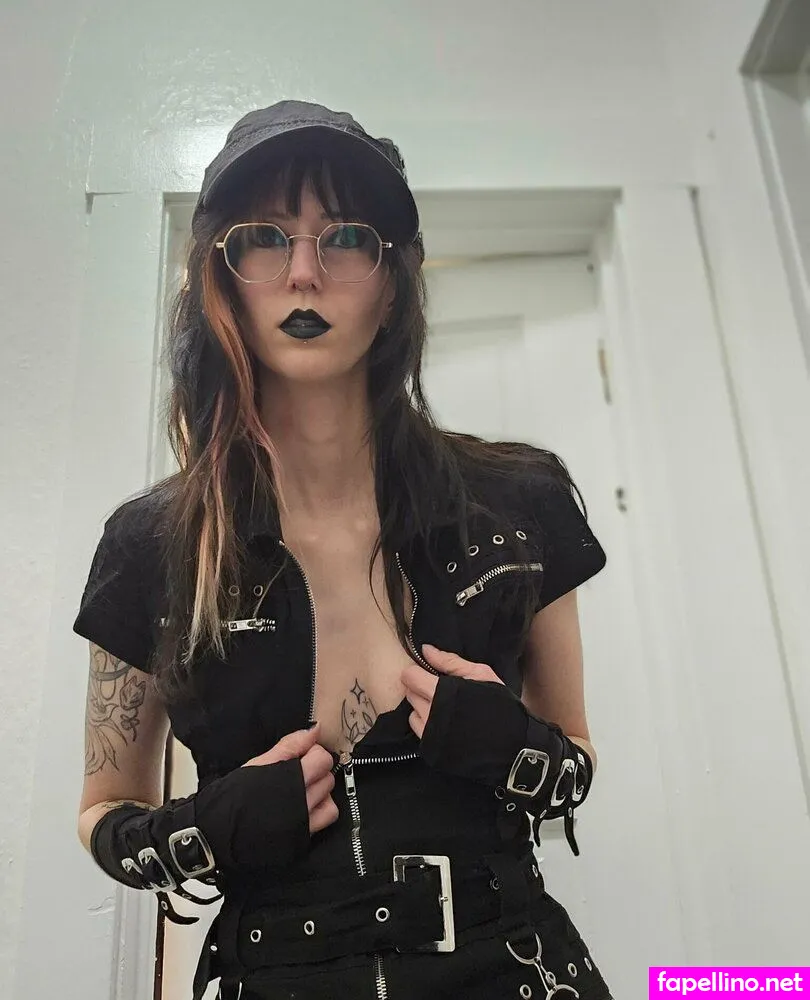violavixen, violavixene Nude Leaked OnlyFans Photo #yrNjfxSt5M