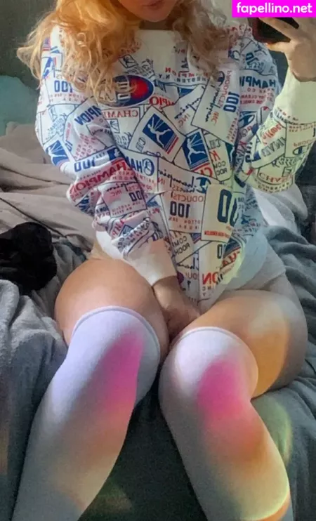 Violet Barlowe OnlyFans Thumbnail #cdehMMoYWy