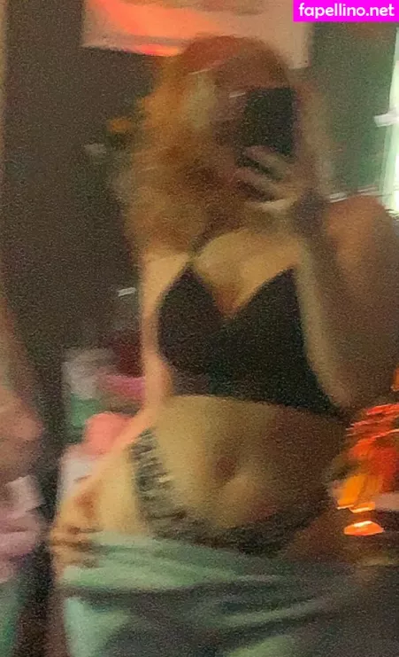 Violet Barlowe OnlyFans Thumbnail #r6Uu6Op1Xl