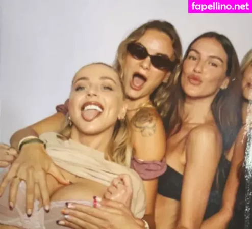 Violet Benson OnlyFans Thumbnail #xOYrGiyUr9