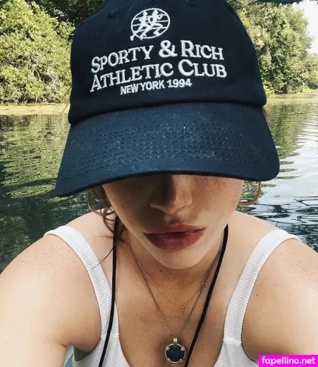 Violet Brinson OnlyFans Thumbnail #FsSi0YABIC