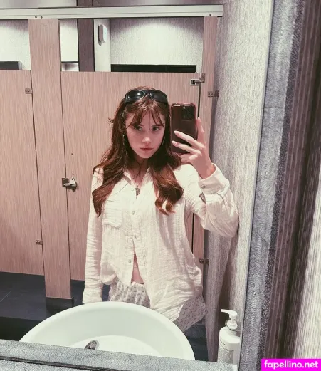 Violet Brinson OnlyFans Thumbnail #HmQ5q0pFKc