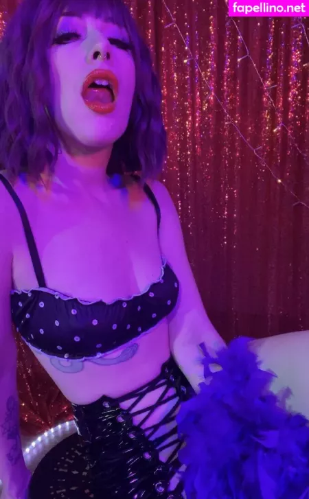 Violet De Beauvoir OnlyFans Thumbnail #GlHkRAnUm2