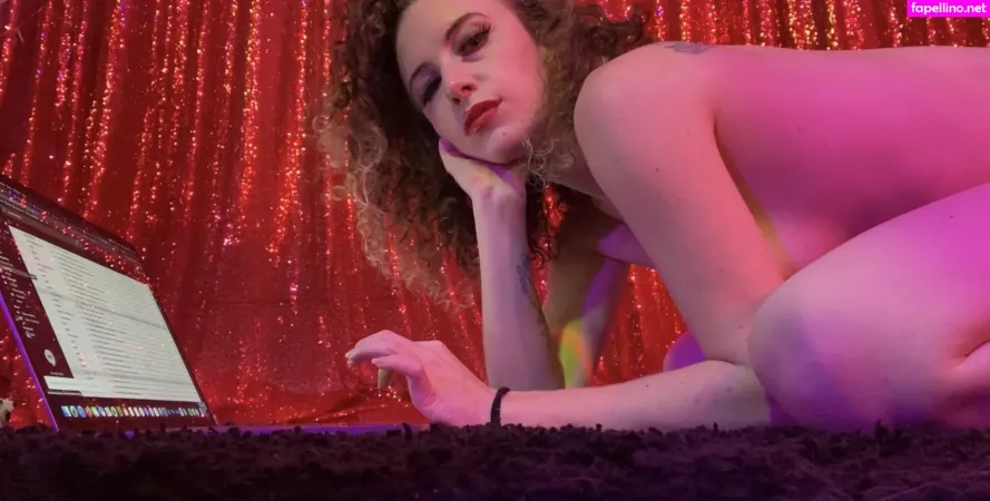 Violet De Beauvoir OnlyFans Thumbnail #iR5nEy8tm8