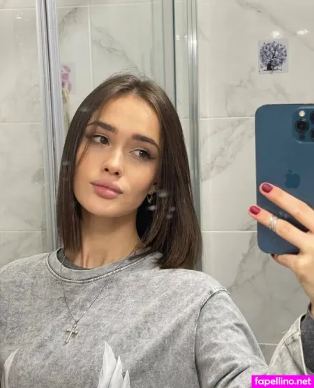 Violet Dreams69 OnlyFans Thumbnail #1cHzdCwrX5