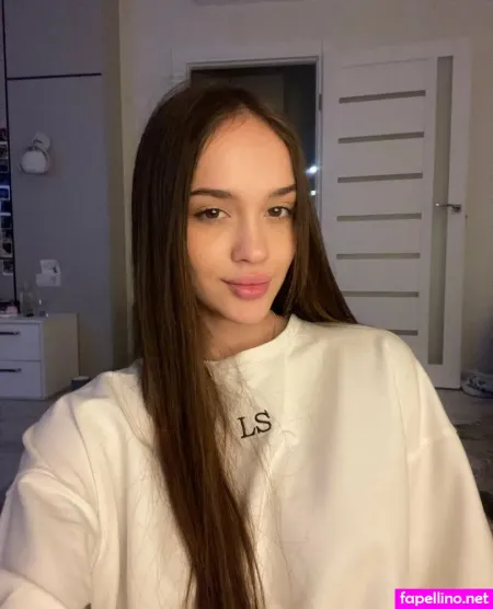 Violet Dreams69 OnlyFans Thumbnail #snIqoDtpPV