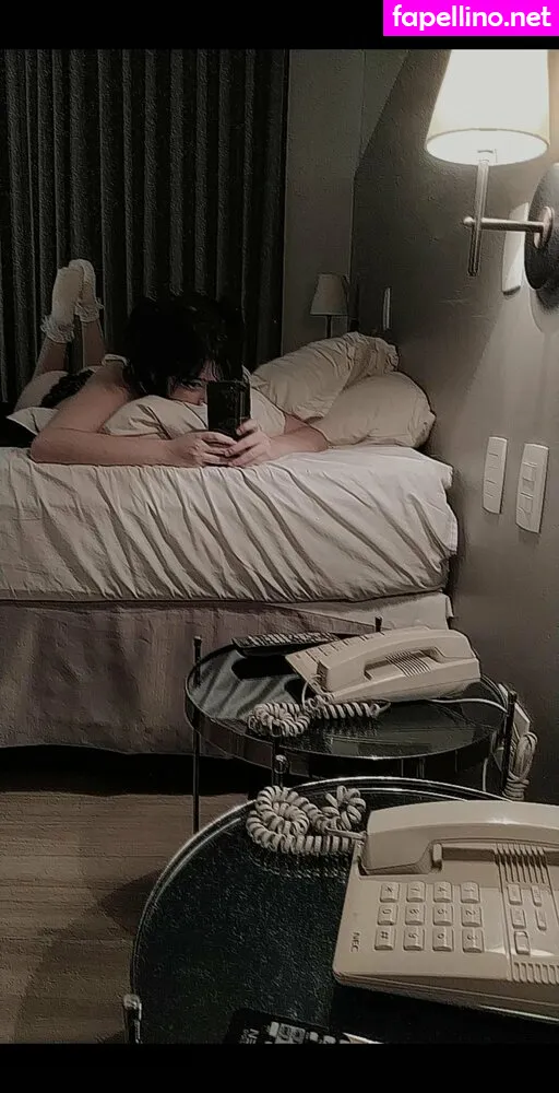 sweet_violet_fox, violetfoxxxie Nude Leaked OnlyFans Photo #833mpT7W2E