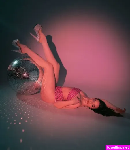 Violet Grey OnlyFans Thumbnail #zMwL647VAs