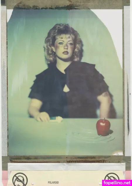 Violet Grohl OnlyFans Thumbnail #7SzDyT1mUr