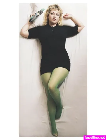 Violet Grohl OnlyFans Thumbnail #QeqDqBFzaJ