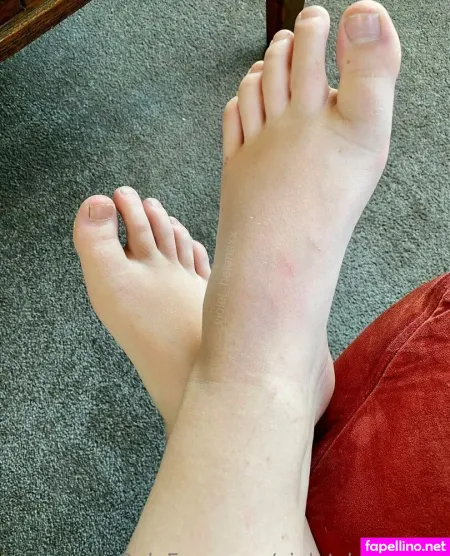 Violet Helenaxx OnlyFans Thumbnail #QAEt57H0f4