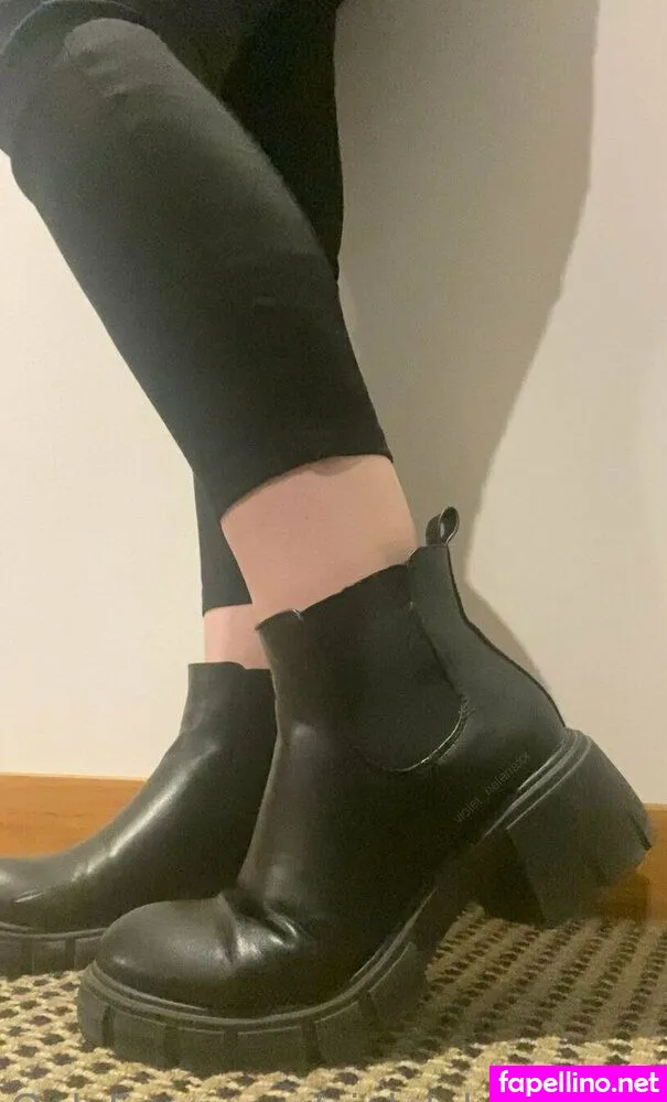 violet_helenaxx Nude Leaked OnlyFans Photo #cH7urUq2Ba