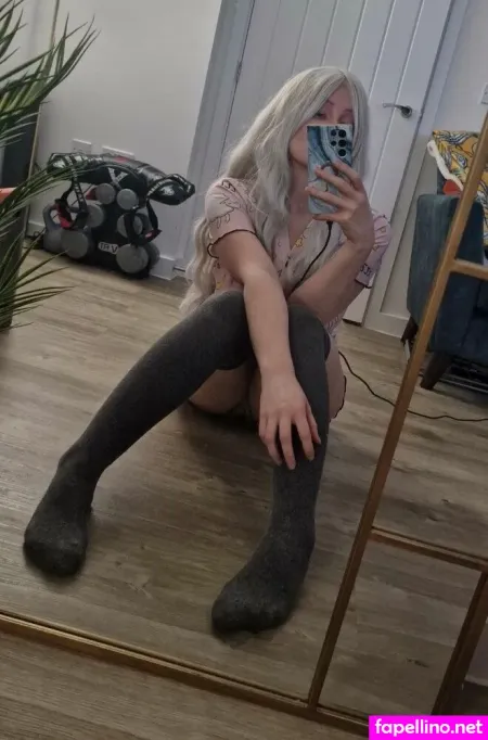 Violet Lottie OnlyFans Thumbnail #ZUOxfWJ1K8