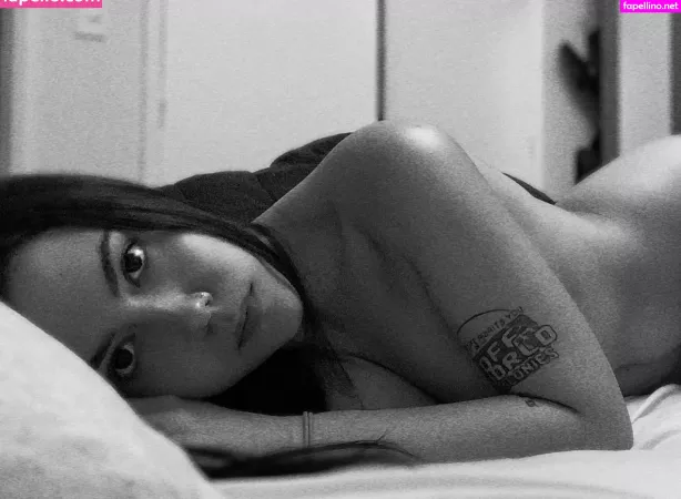 Violet Orlandi OnlyFans Thumbnail #MkfdAY00pe