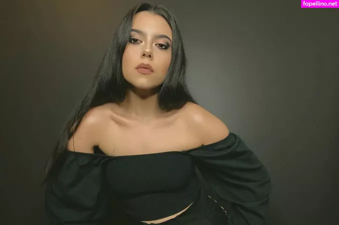 Violet Orlandi OnlyFans Thumbnail #oiGCcXPySW