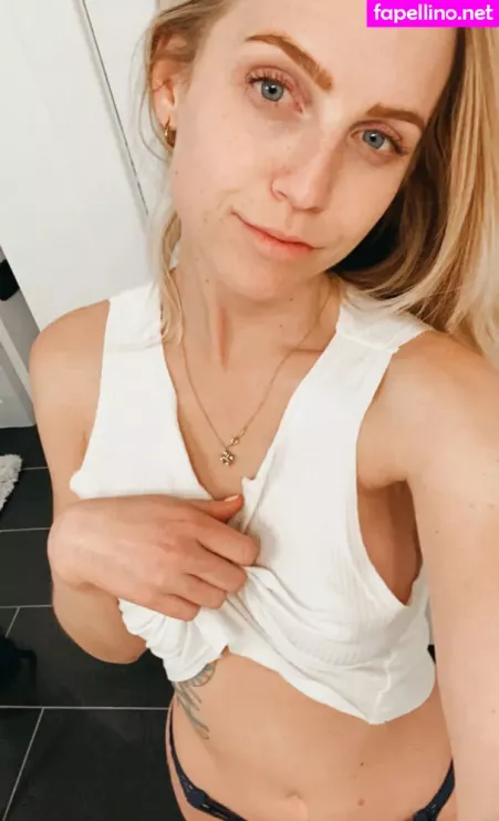 Violet Walker66 Free OnlyFans Thumbnail #LcMDwc9b4Q