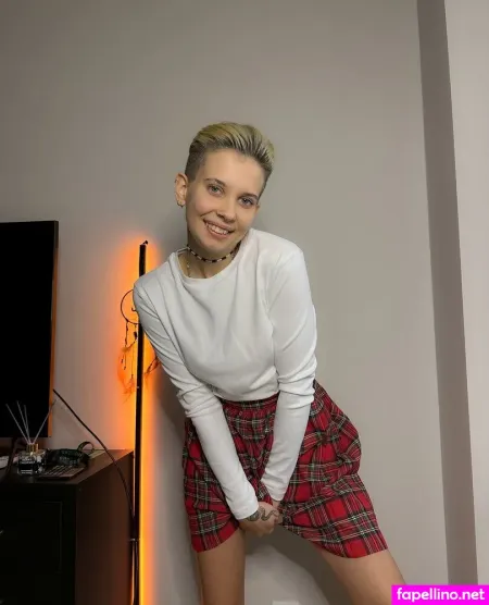 Violet Whims OnlyFans Thumbnail #8B6q8WrVJI