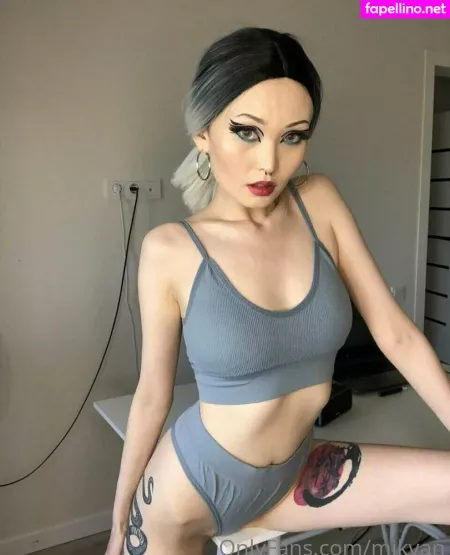 Violet Williams OnlyFans Thumbnail #LJobzeXD7G