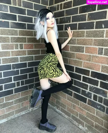 Violet Williams OnlyFans Thumbnail #mKyGrDYYol