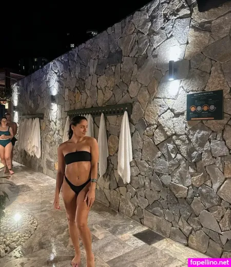 Violeta Nicoleta De Marco OnlyFans Thumbnail #BKwUMmQdd0